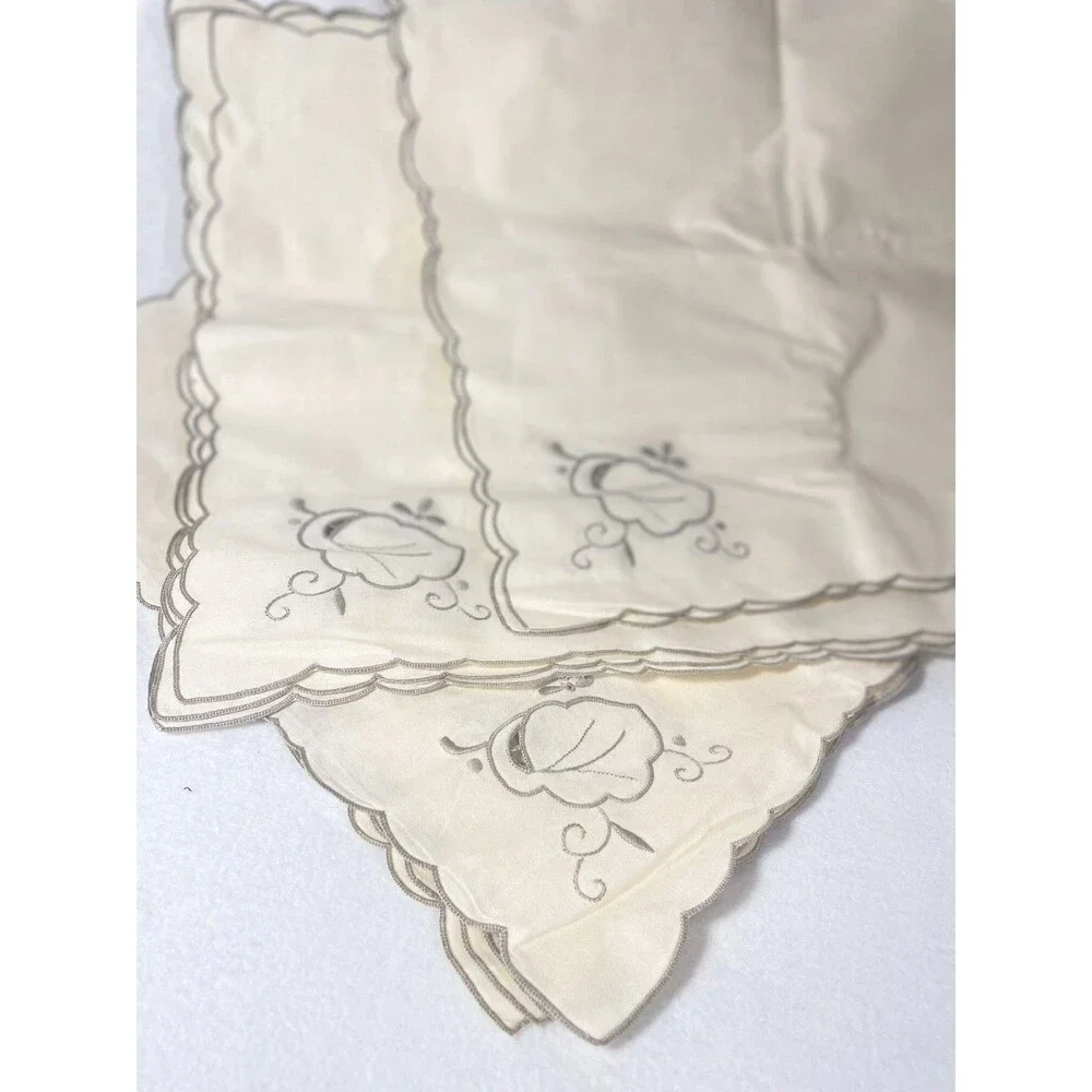 Vintage Cream Cotton Napkin Set 12pc Scalloped Embroidered Table Decor 15 x 15 